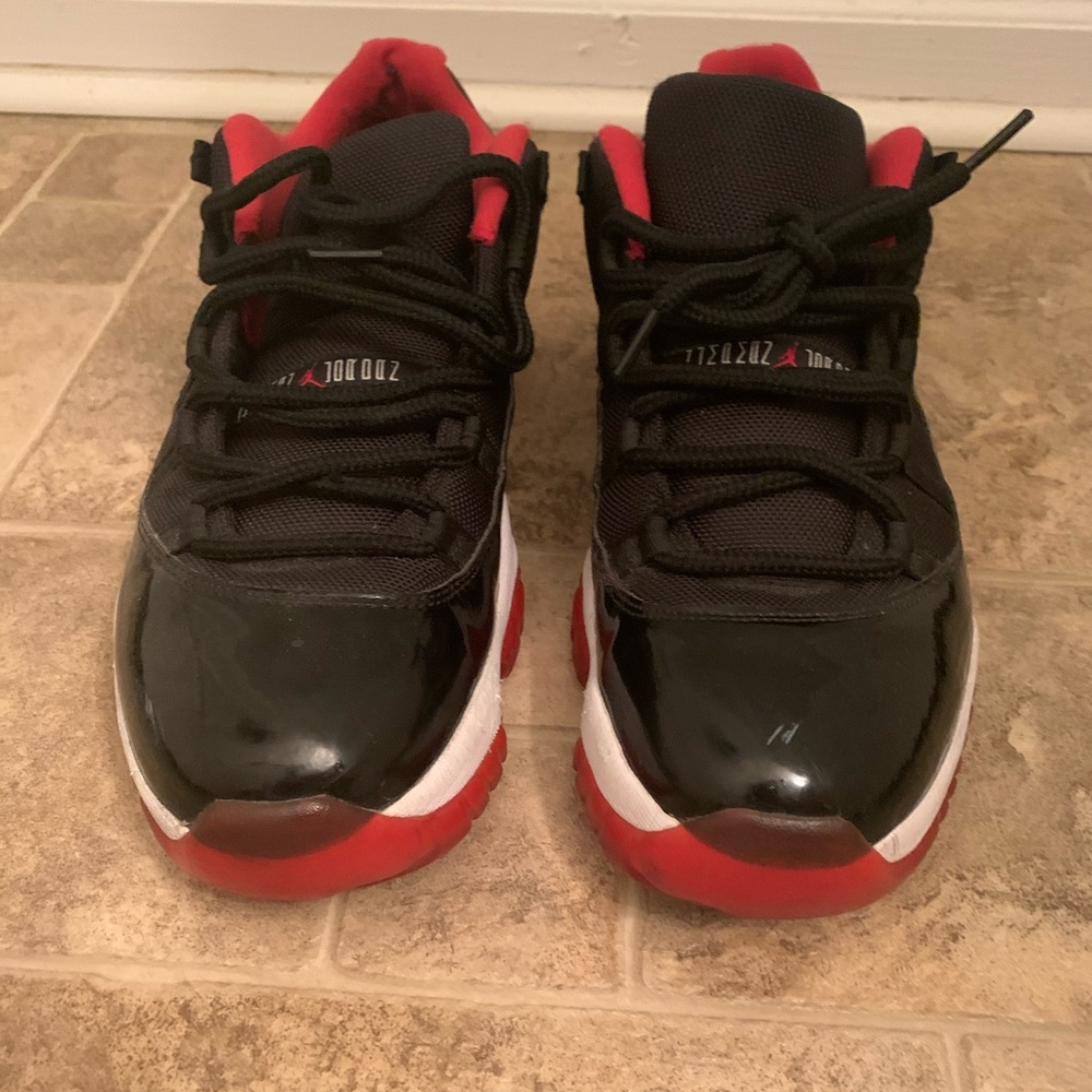 Air Jordan 11 Retro Low “Bred”
